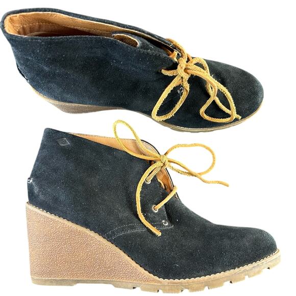 Sperry Black and Tan Wedge Boots with Suede Finish SZ 10 - Picture 1 of 5